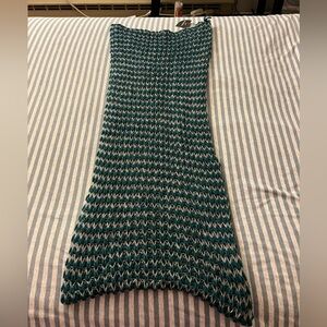 Eddie Bauer Oversized Scarf